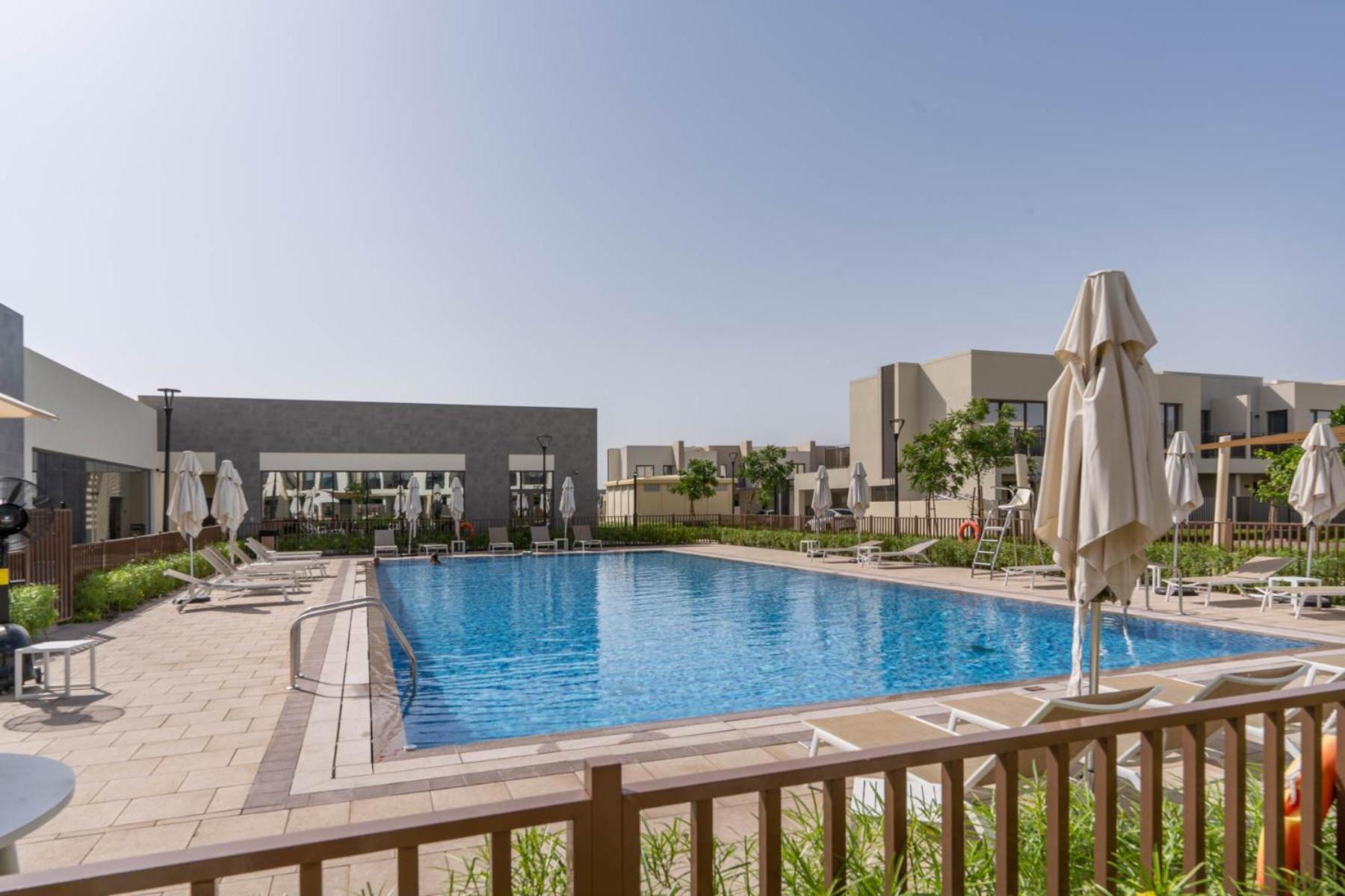 Modern Villa Perfect For Families Dubai Bagian luar foto