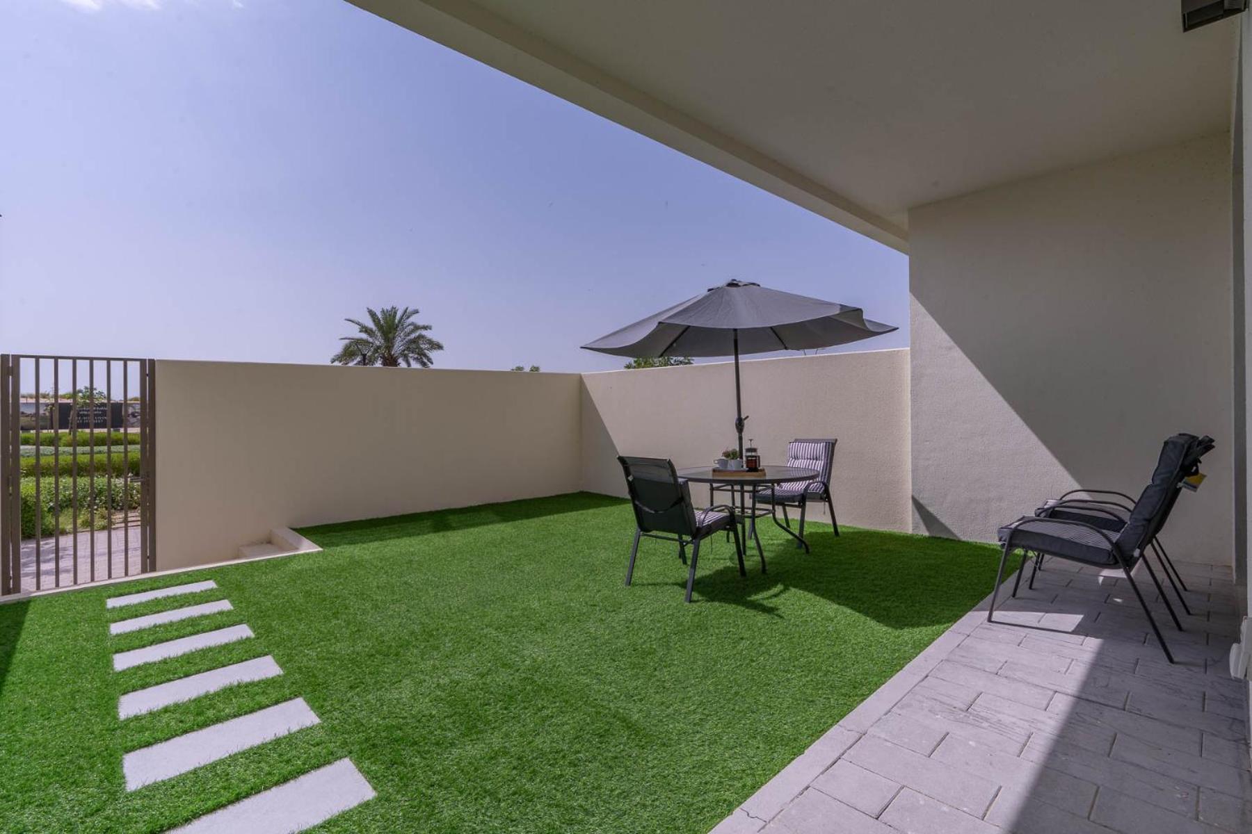 Modern Villa Perfect For Families Dubai Bagian luar foto